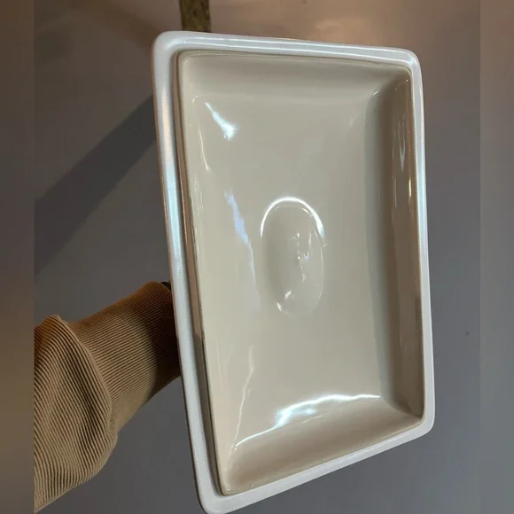 LID ONLY! Le Creuset Olive Branch Heritage Stoneware Rectangular Casserole Cover - Picture 2 of 3